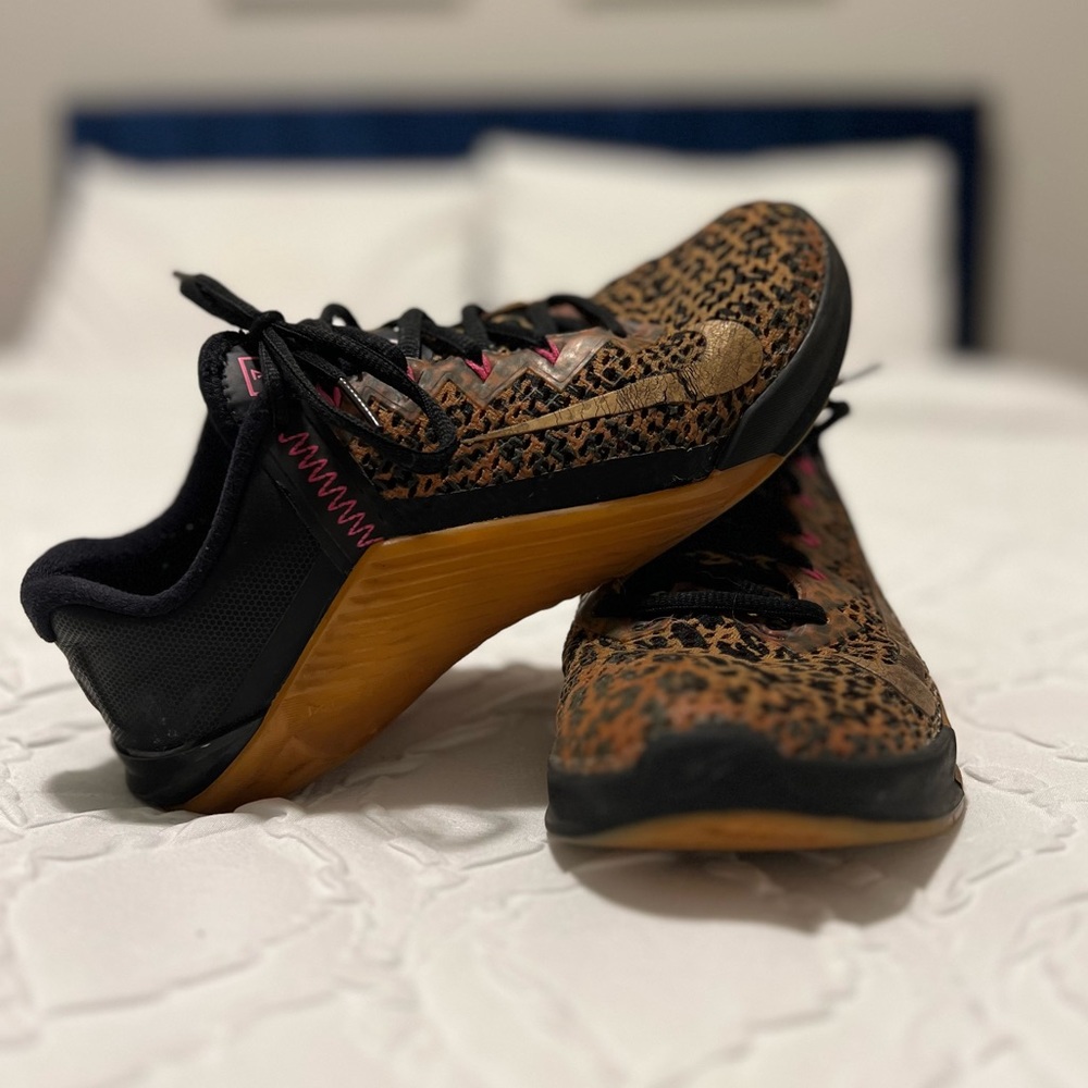 Nike metcon 6 cheetah print- women’s size 6.5